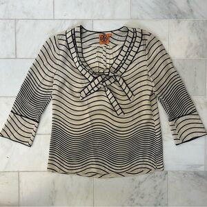 Tory Burch Silk Striped Blouse Women’s Size 0 Navy Blue and White
